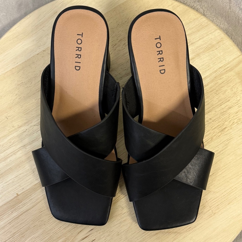 Torrid Black Crisscross Block Heel Mules Square Toe Sandals 7.5WW 43495484 - Picture 9 of 16